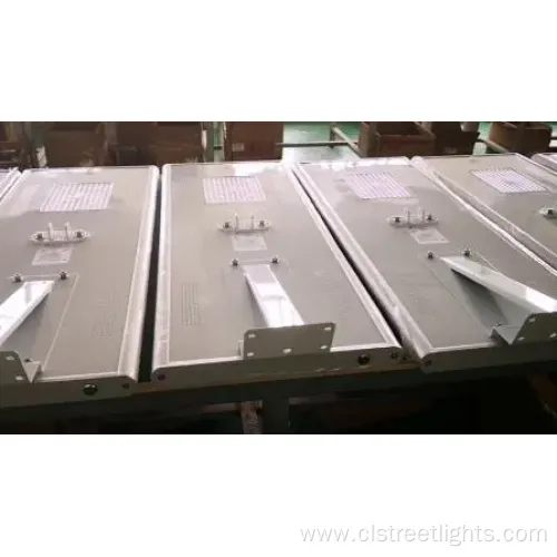 6m Pole Mounted Split Panel High Lumen Solar Street Light